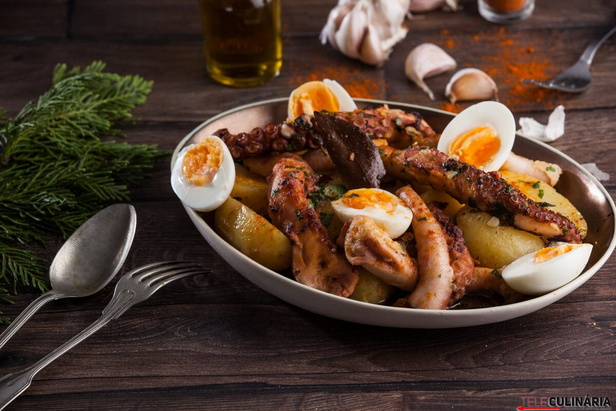 Polvo cozido à galega