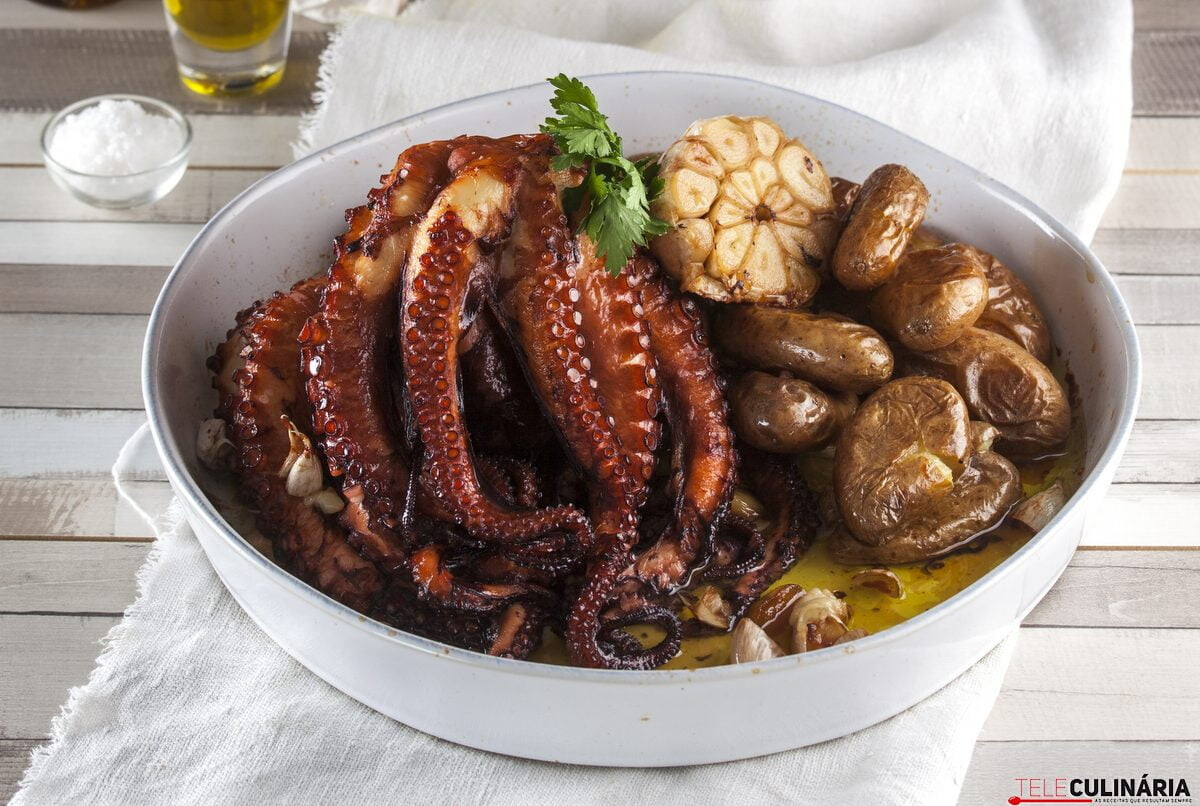 Polvo à lagareiro - receita tradicional