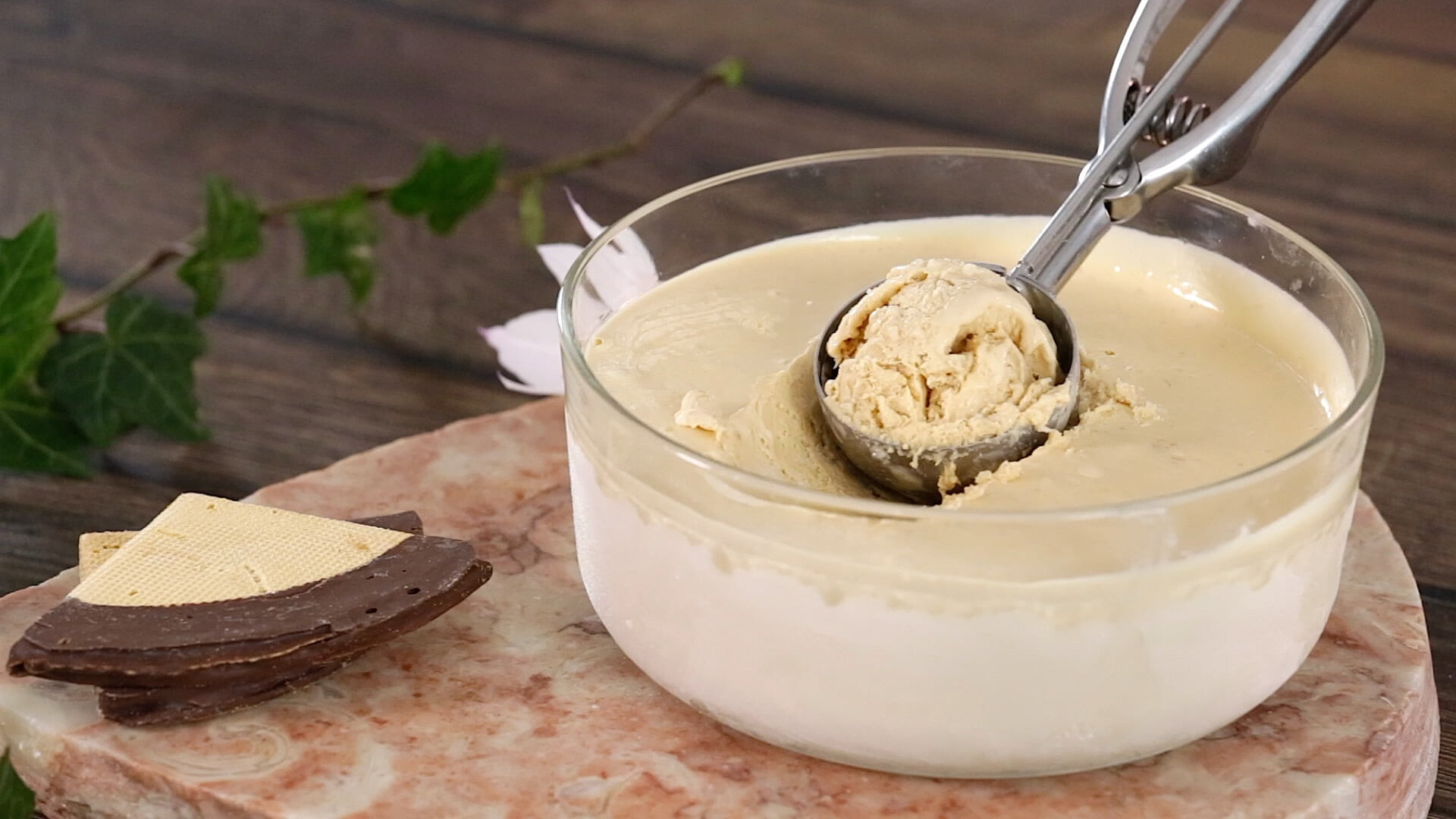 Gelado de caramelo e banana