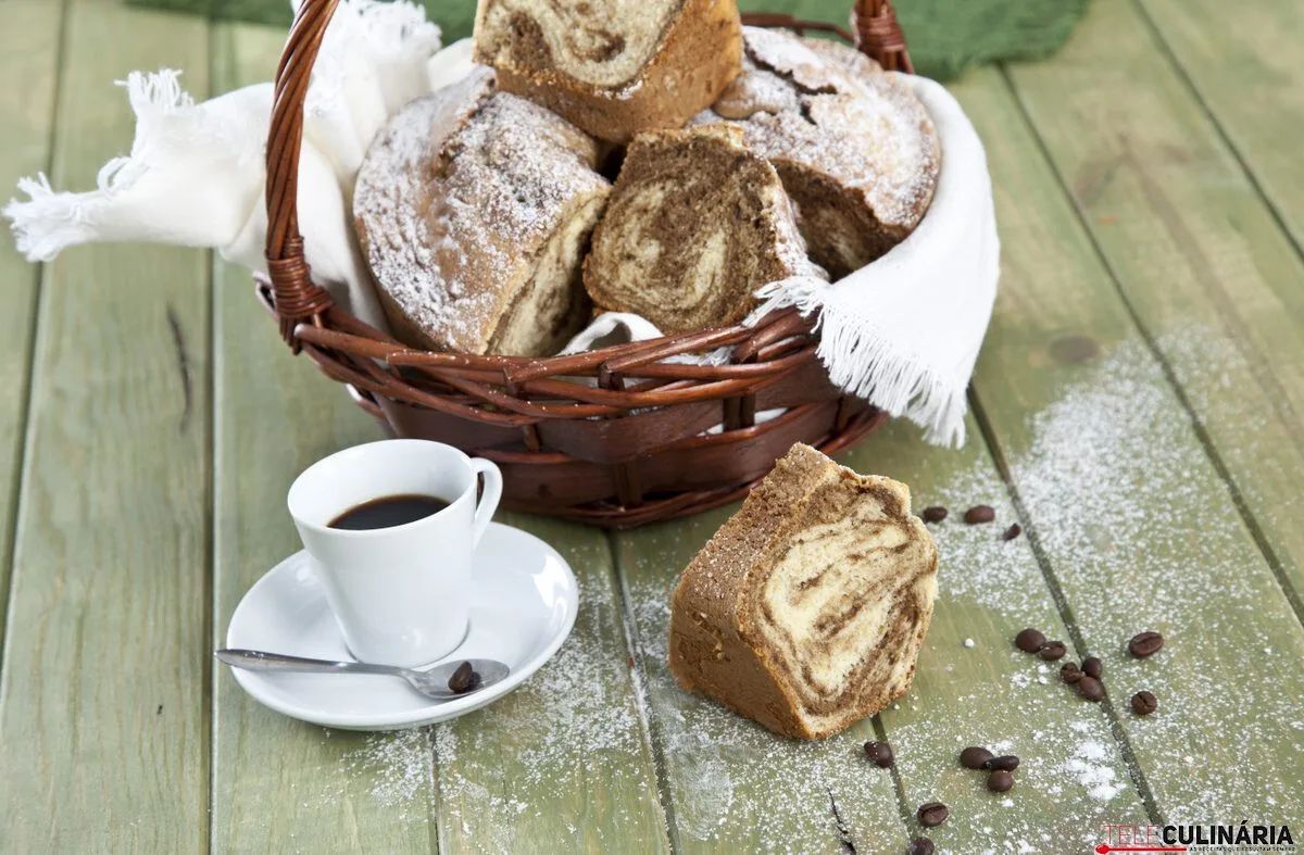 Bolo de mármore de café