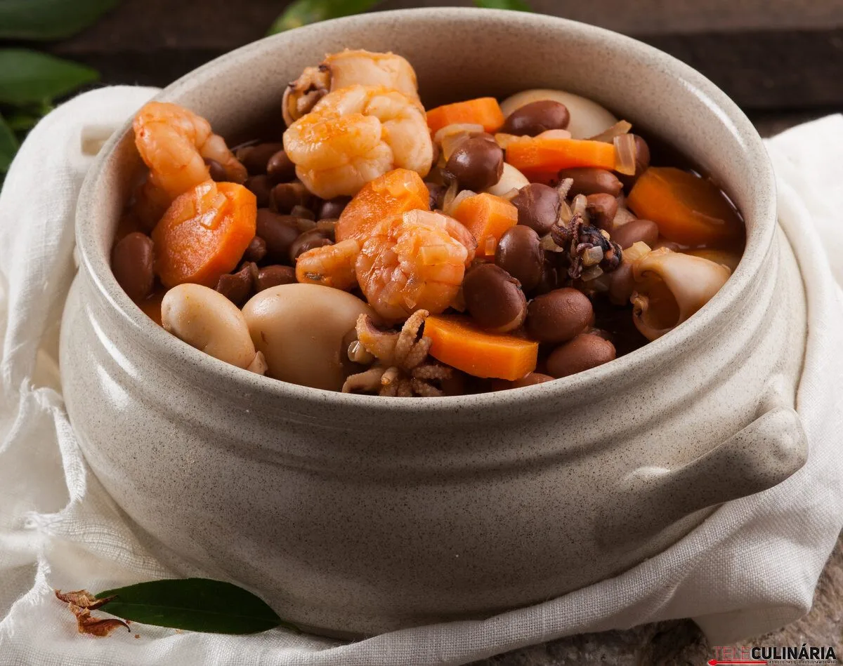 Feijoada de chocos com camarão