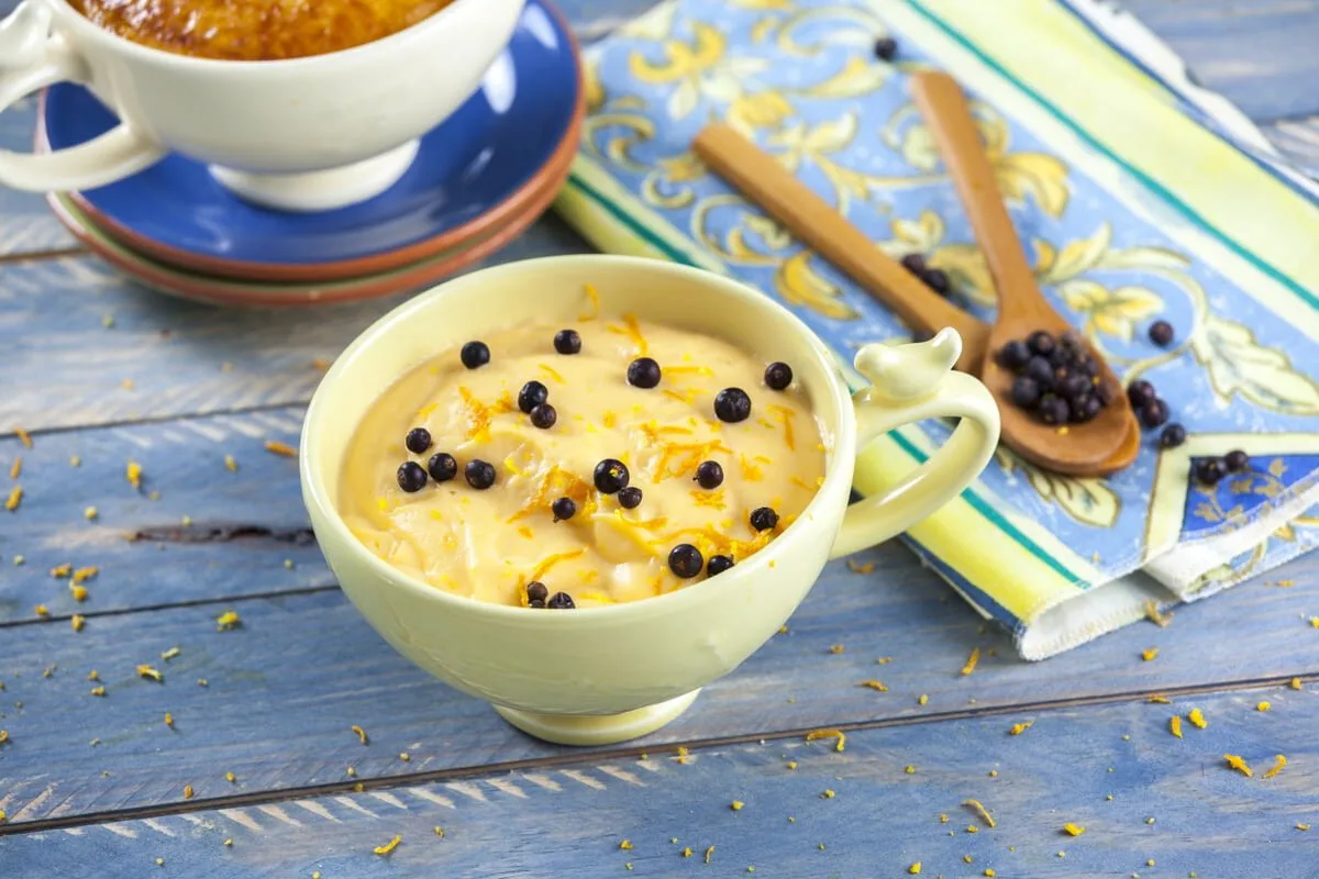 Leite creme de laranja e zimbro