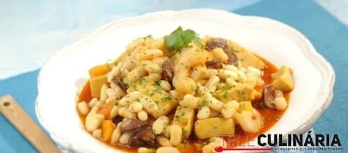 Feijoada de choco e camarão