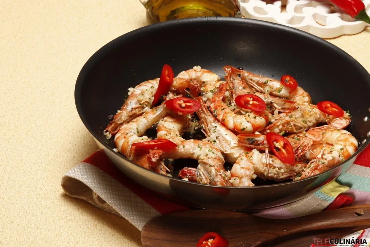 Gambas com alho