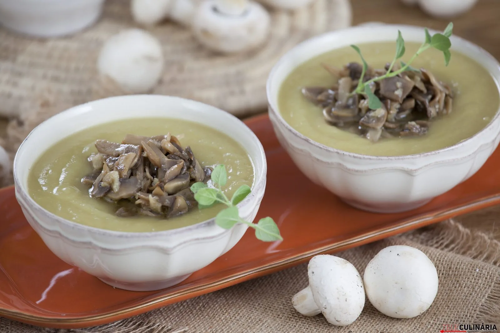 Creme de batata-doce com cogumelos