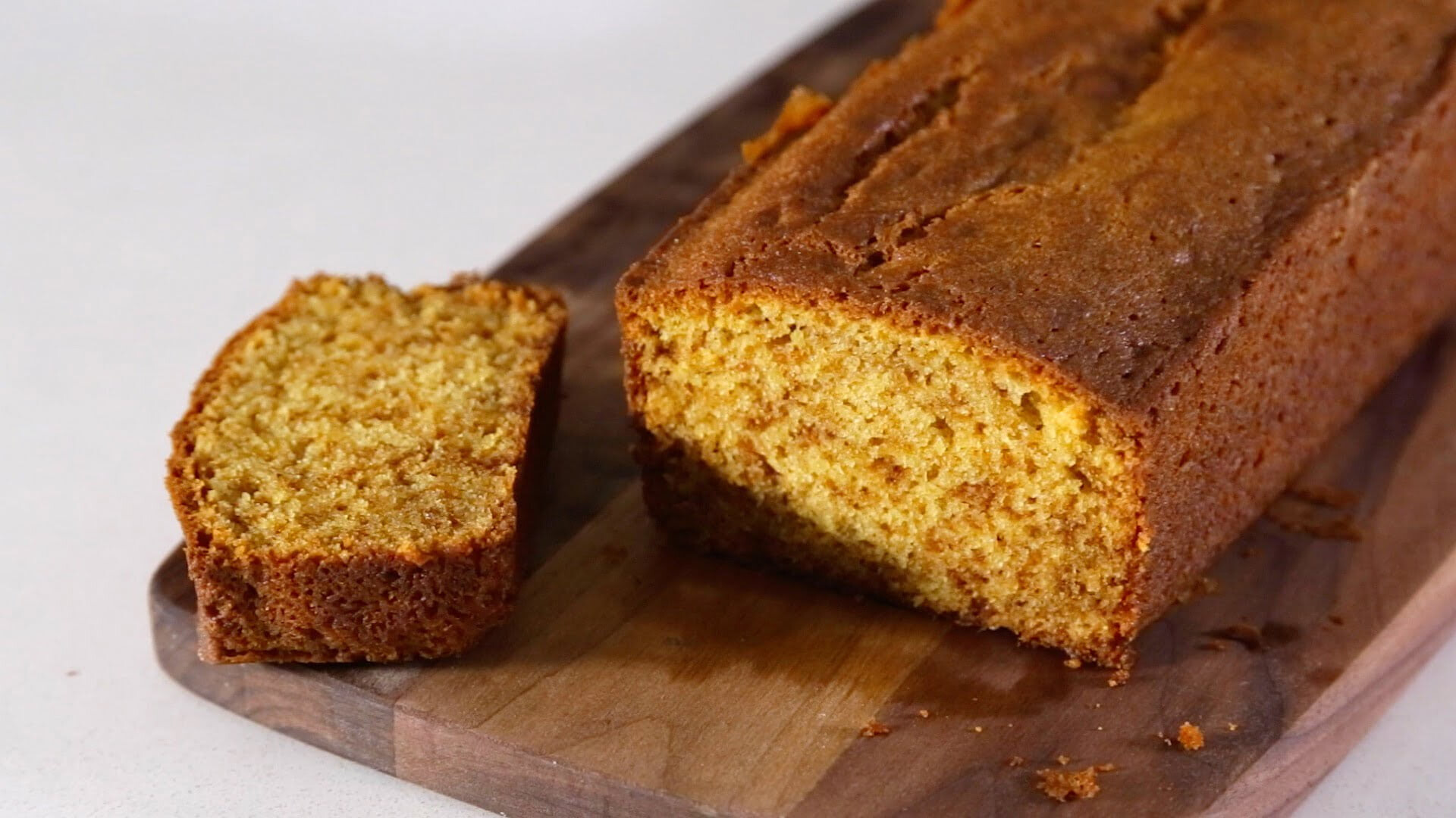 Bolo de manteiga com mel