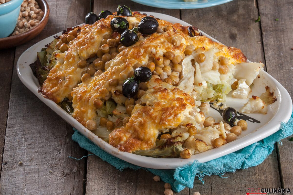 Bacalhau com grão no forno