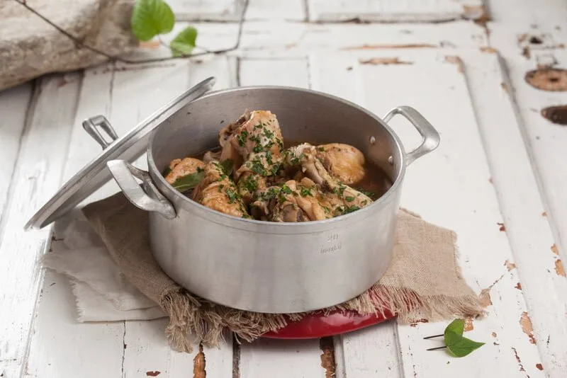 Frango no tacho com cerveja