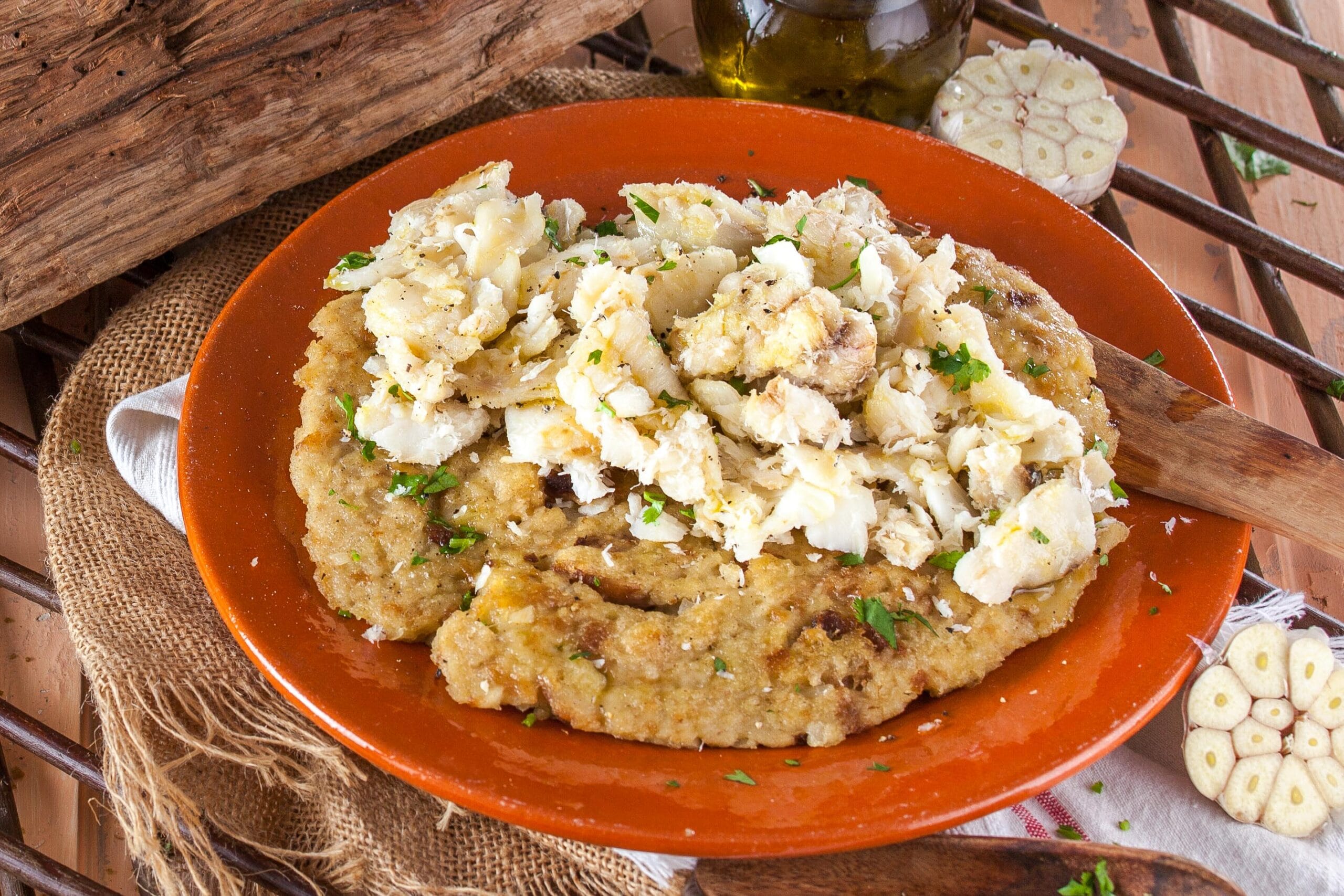 Açorda de bacalhau à minhota