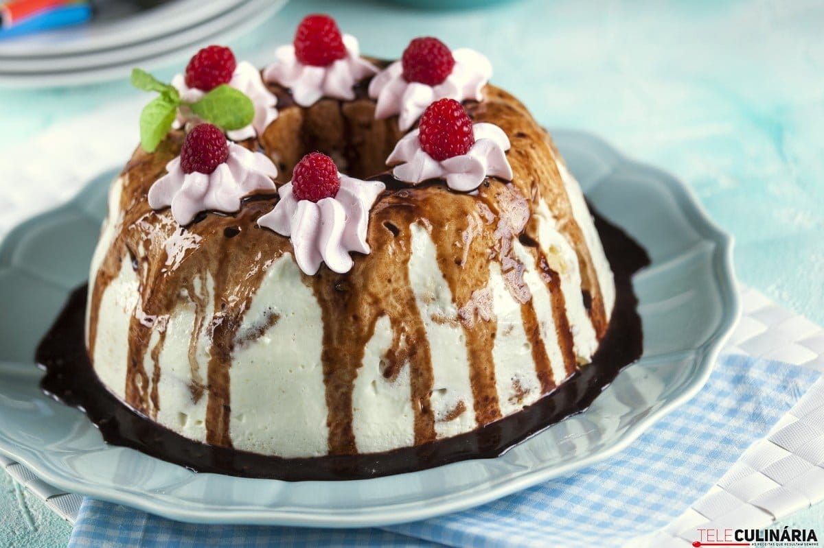 bolo frio de sobras de bolacha