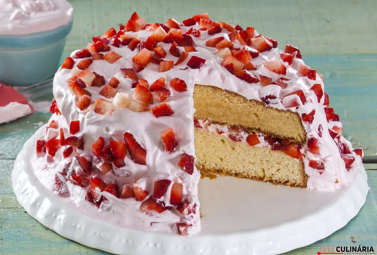 Bolo de morango