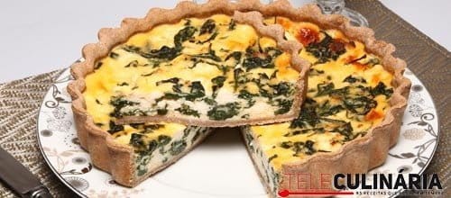 Quiche de espinafres e requeijão