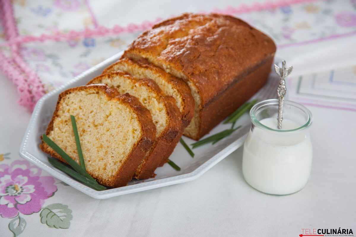 Bolo de iogurte rápido