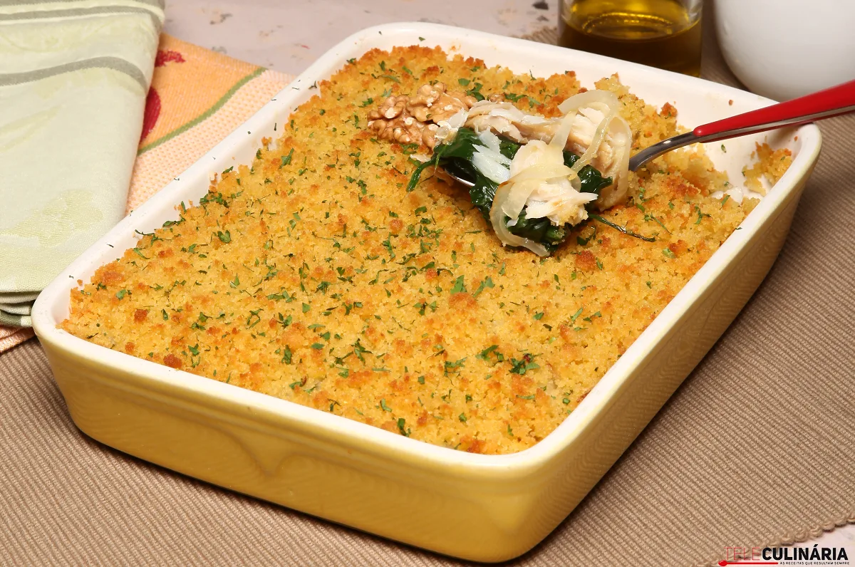 Bacalhau com broa e frutos secos