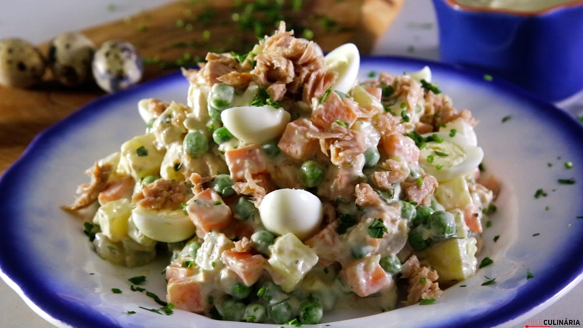 Salada russa de atum com maionese caseira