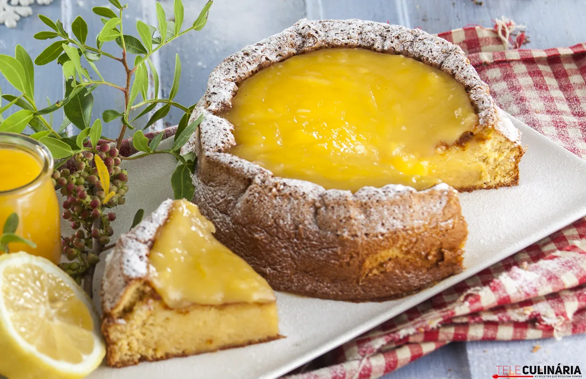 Receita de bolo esponja com lemon curd
