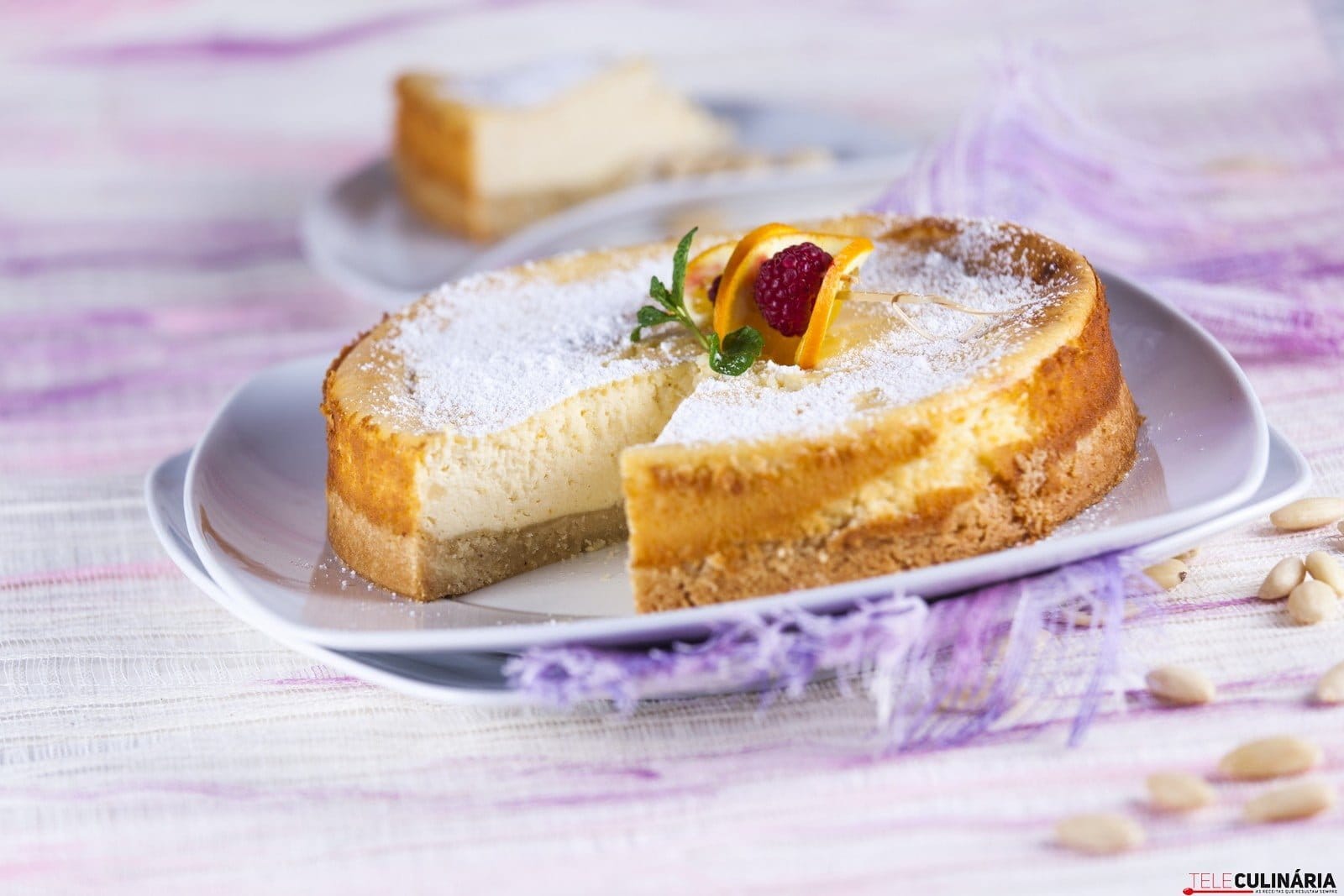 cheesecake de amêndoa e laranja no forno
