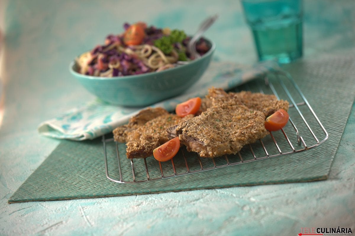 costeletas panadas no forno com sementes