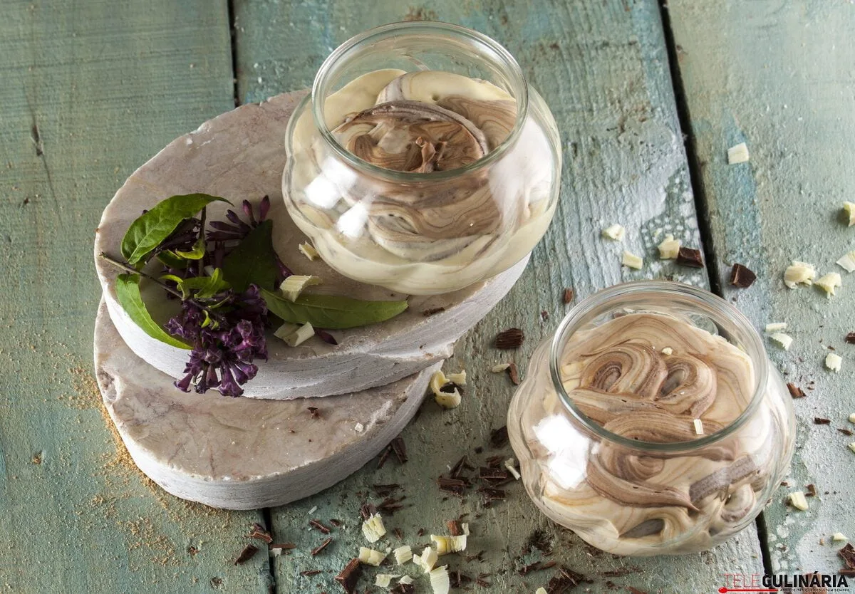 Creme marmoreado de 2 chocolates