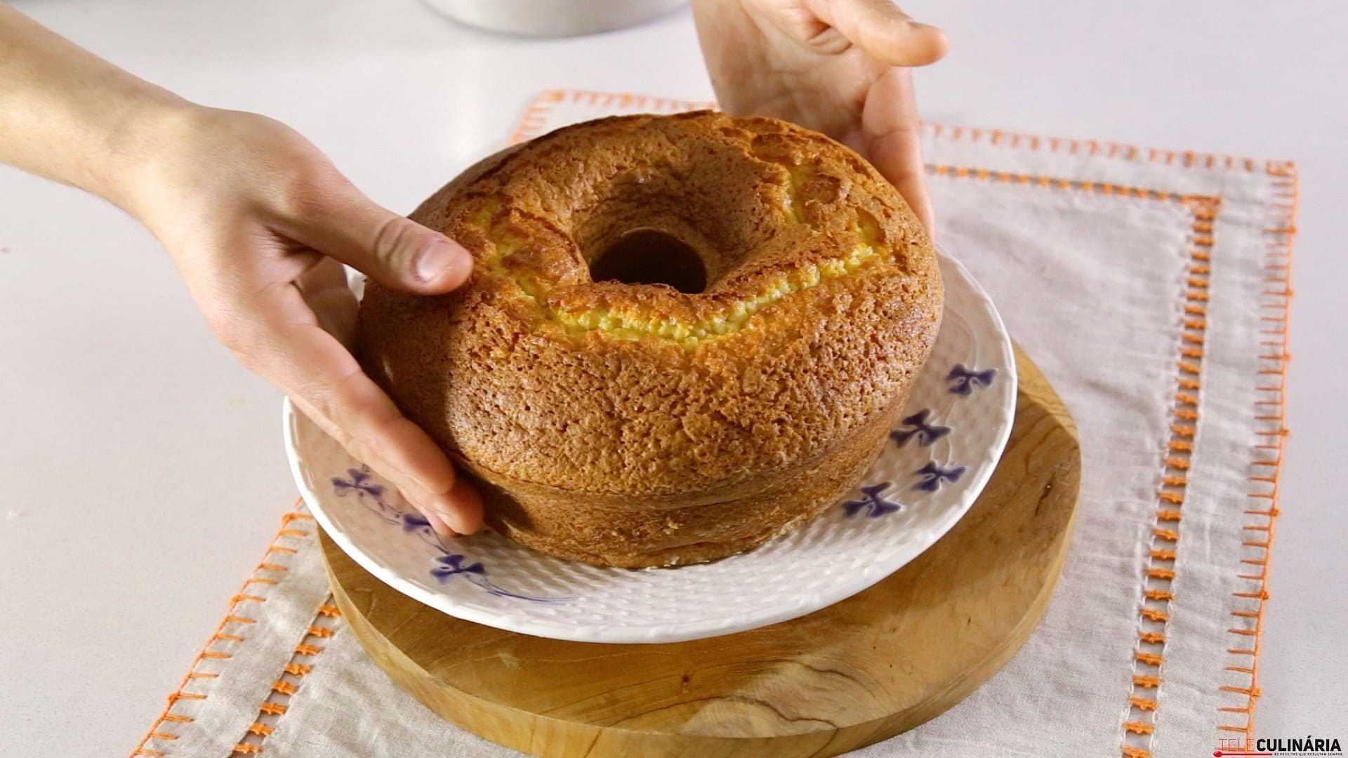 Bolo de cenoura e coco