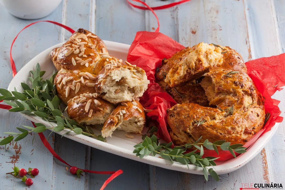 Trança de frutos secos e bolo-rei de enchidos