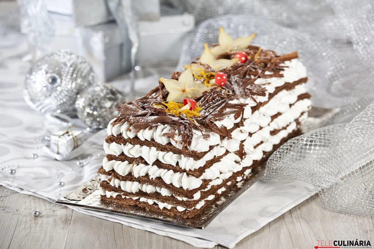 Genoise de chocolate recheada