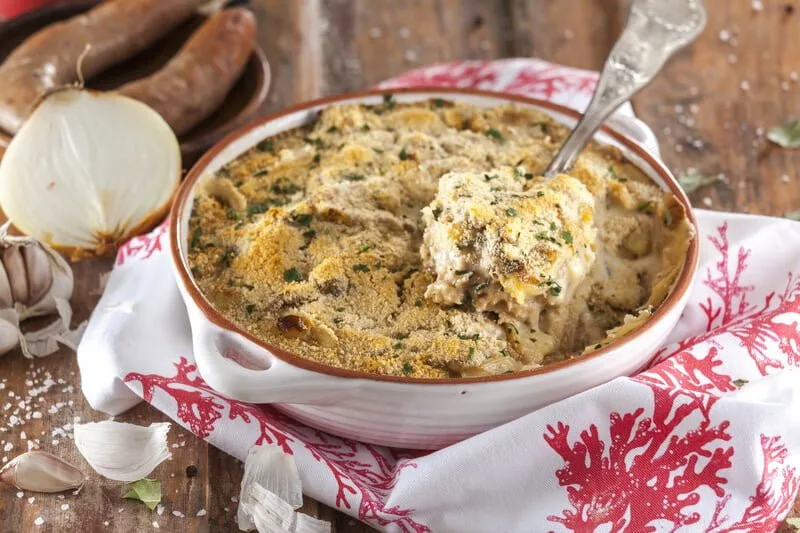 Receita de bacalhau com alheira gratinado