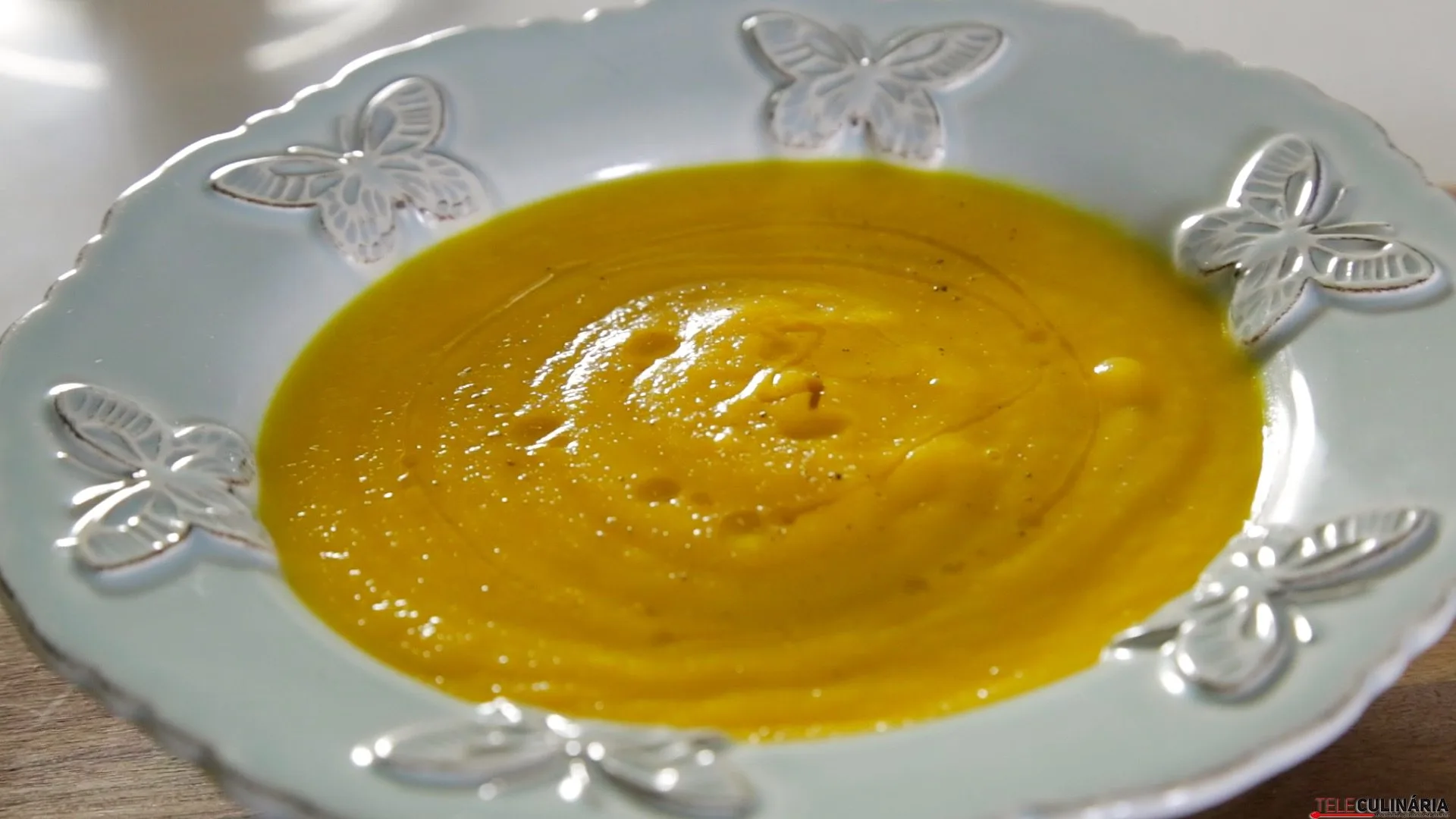 sopa de cenoura e batata doce