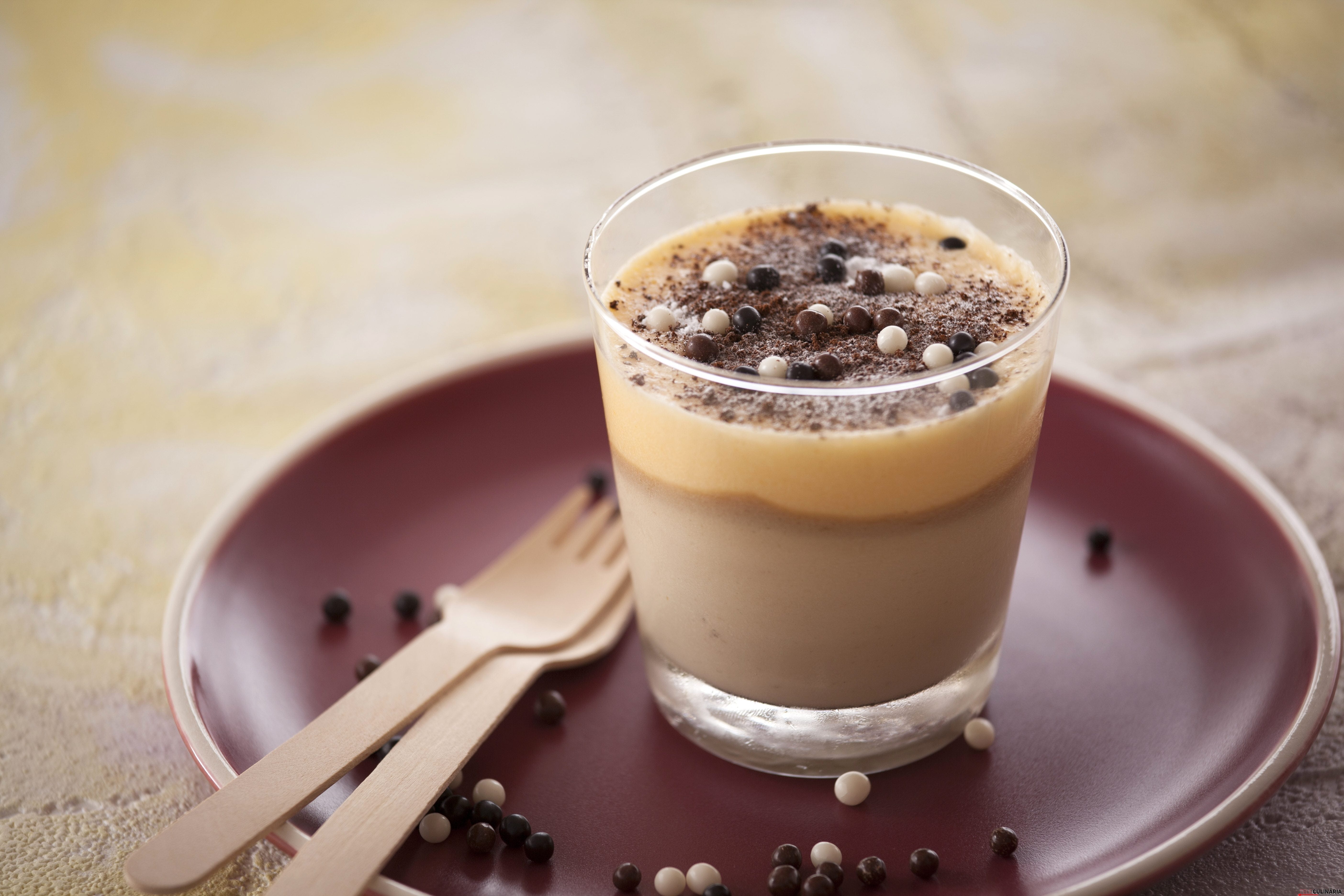 Mousse de café e chocolate branco