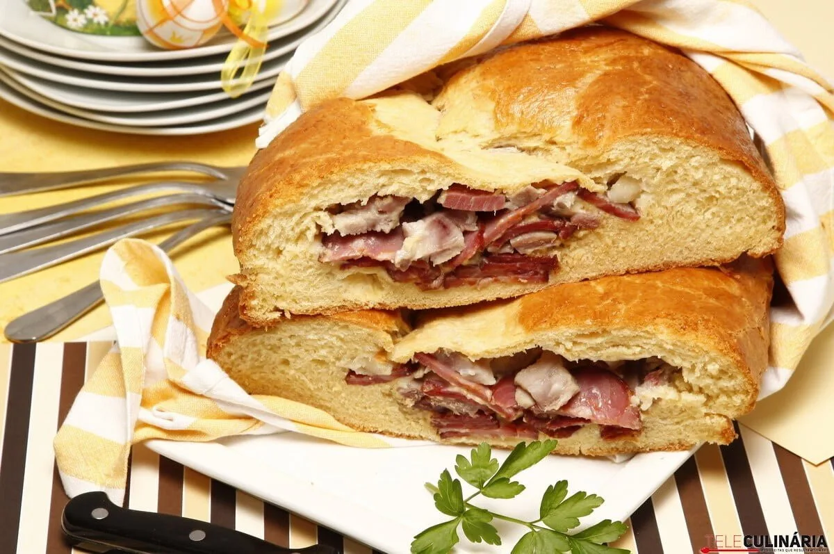 Folar rico de carnes