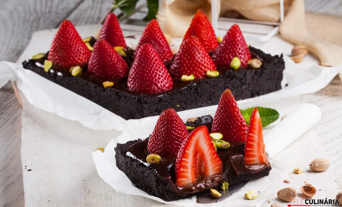 Tarte de morangos e chocolate