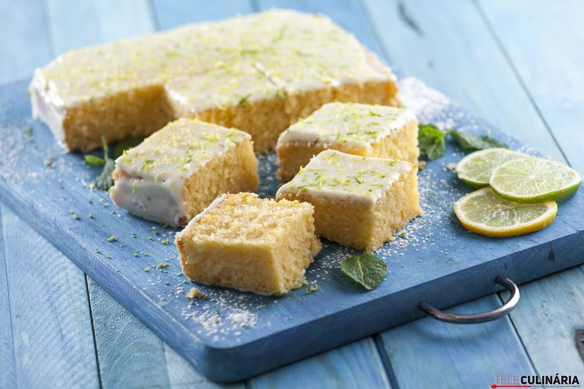 Bolo de lima