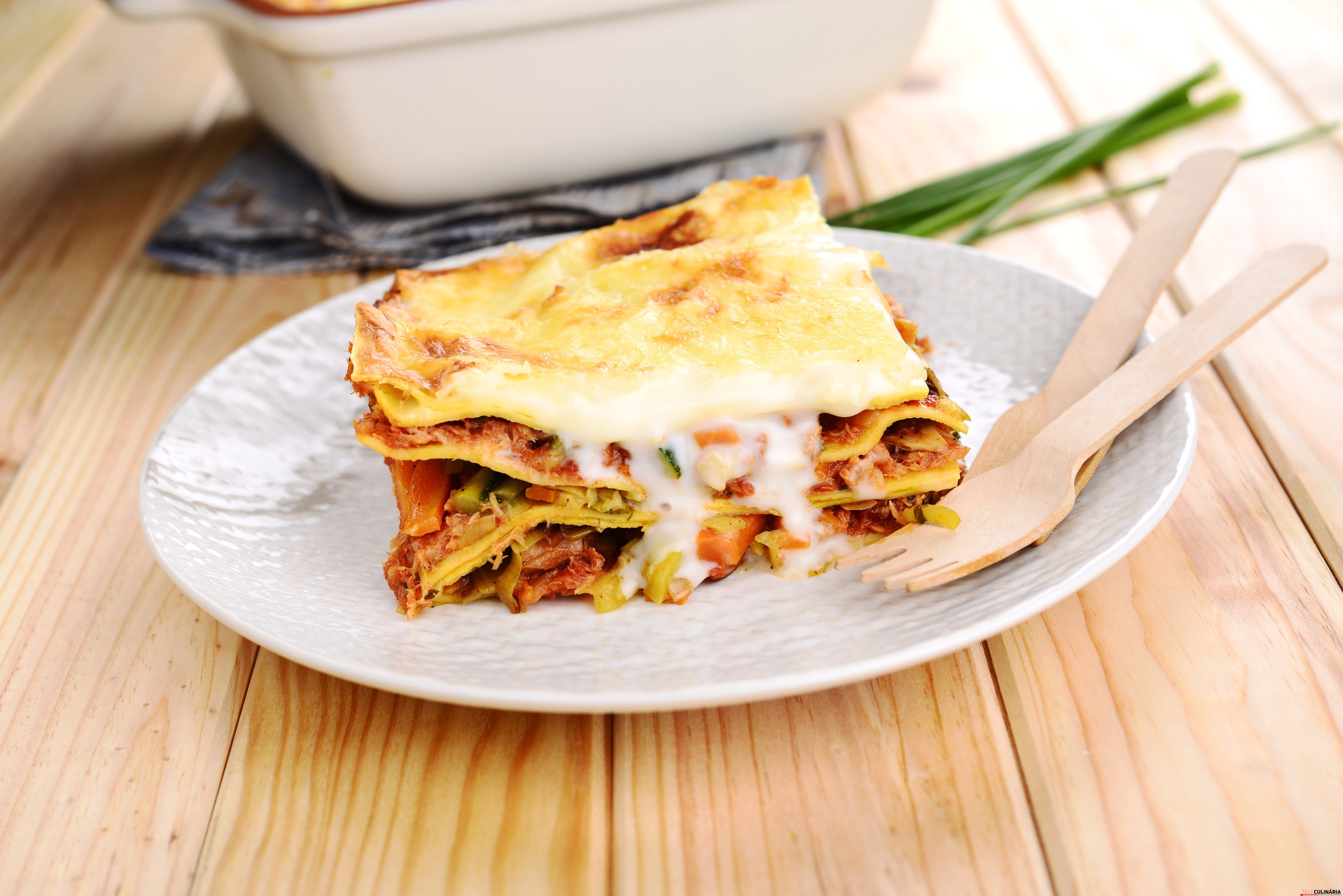 Lasanha de atum e legumes