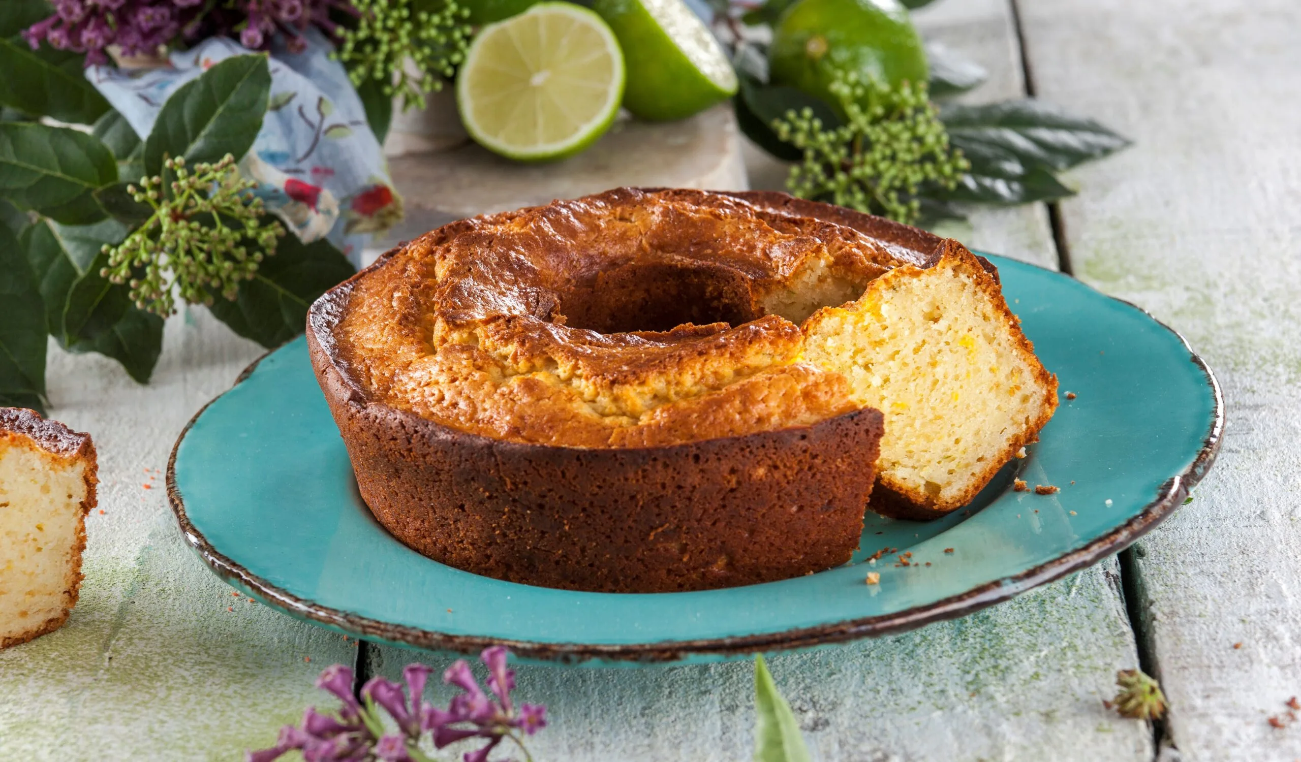 Bolo de lima e limão