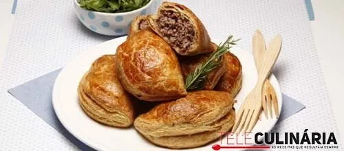 Folhados de carne