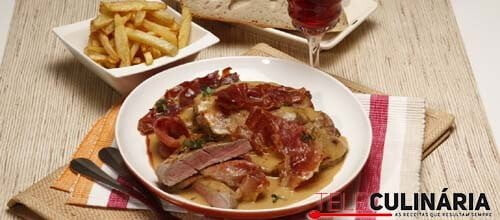 Bifes de vaca com molho especial