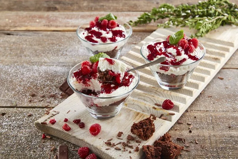 Trifle de chocolate e framboesa