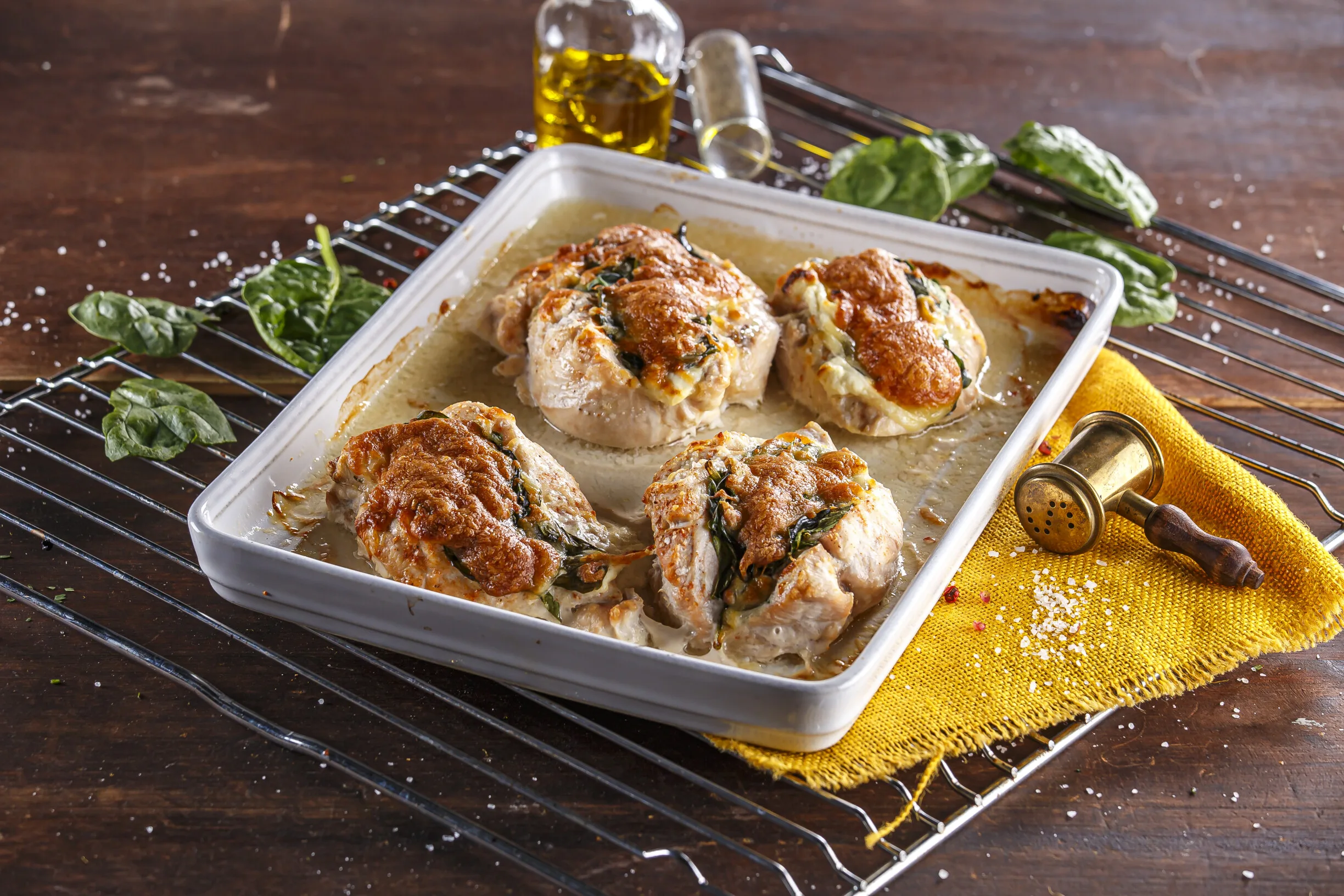 Caçarola de frango e espinafres