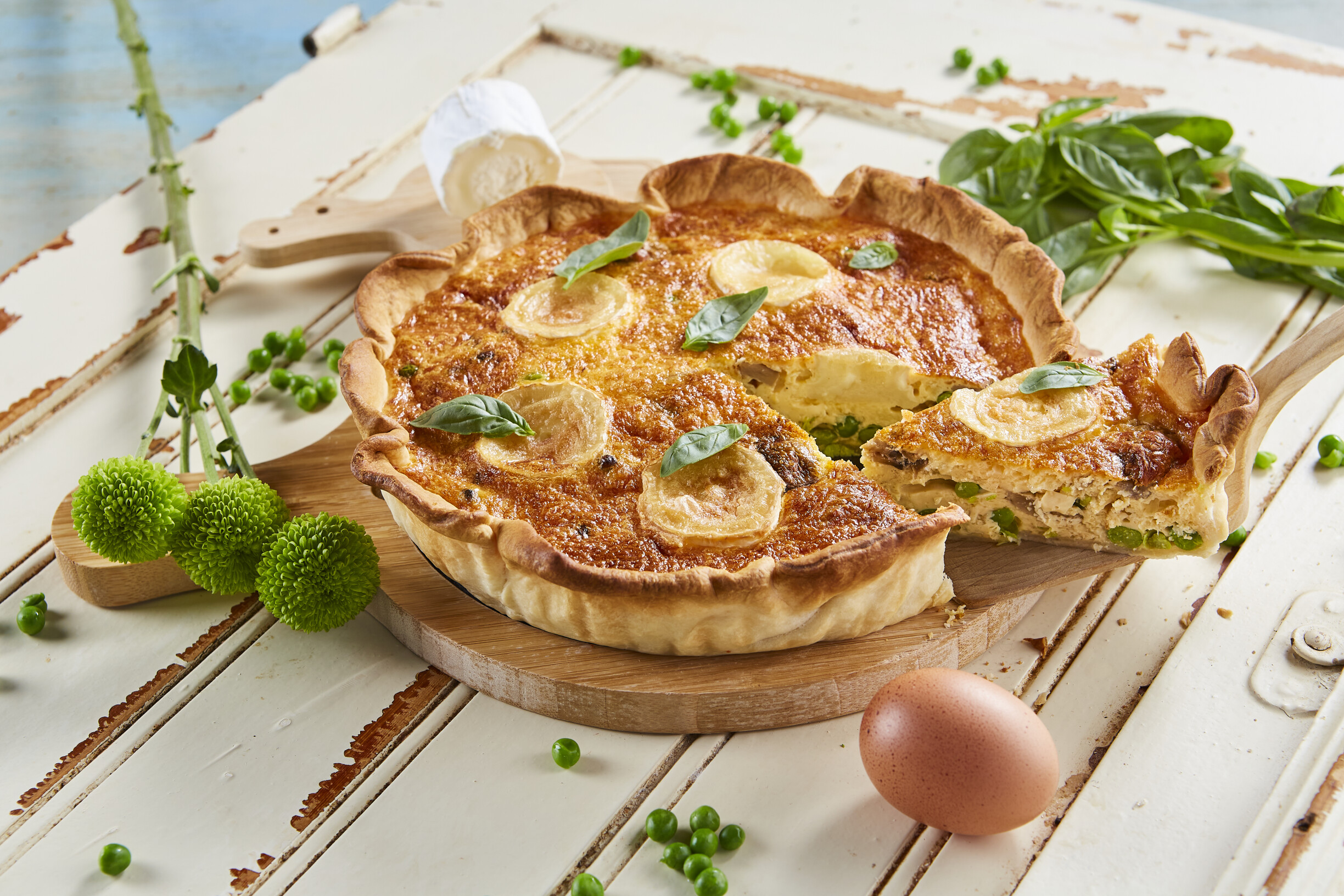 Quiche de cogumelos com ervilhas e queijo de cabra