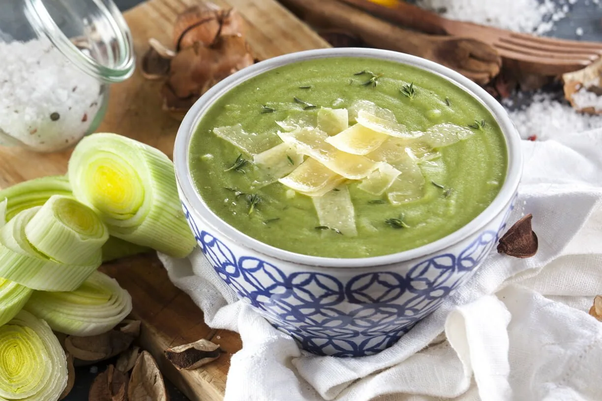 Creme de beldroegas com queijo de cabra