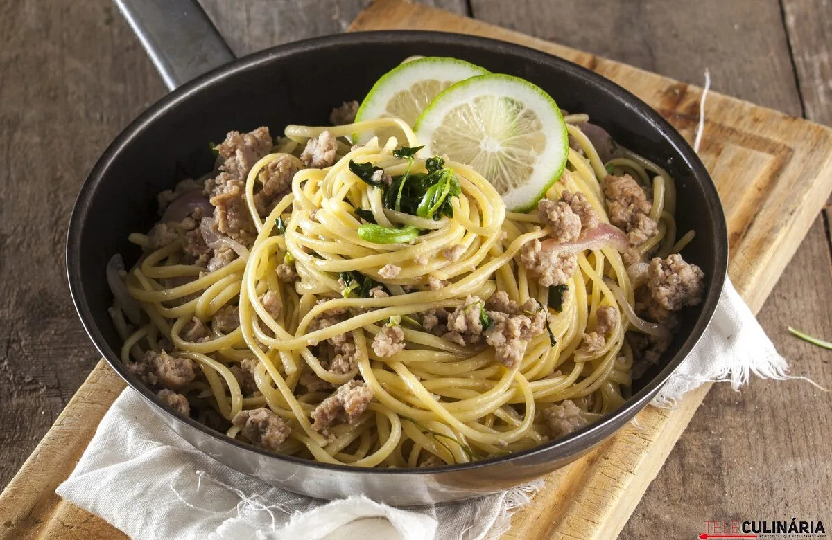 Massa de frango com manteiga de limão