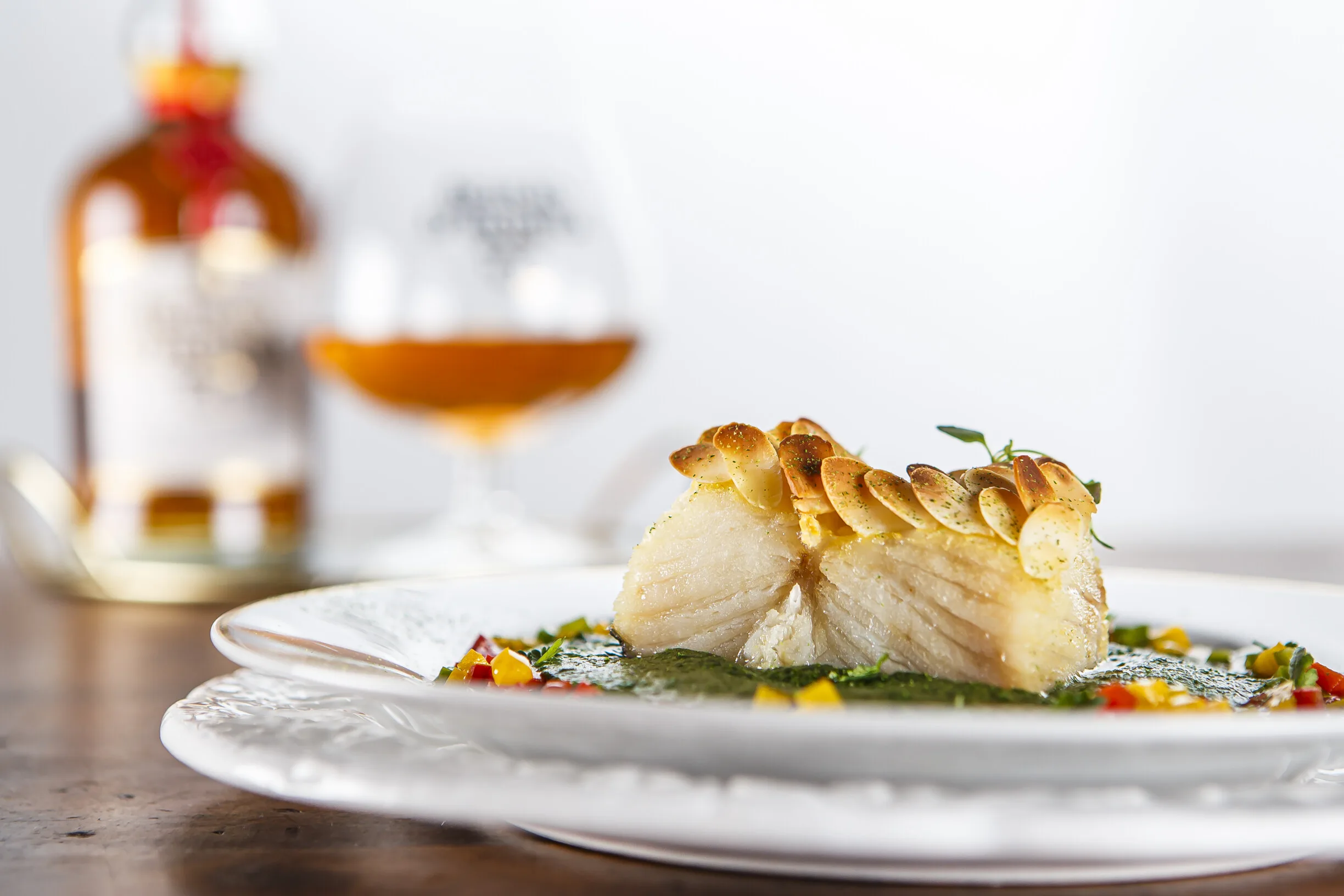 Bacalhau com crosta de amêndoa