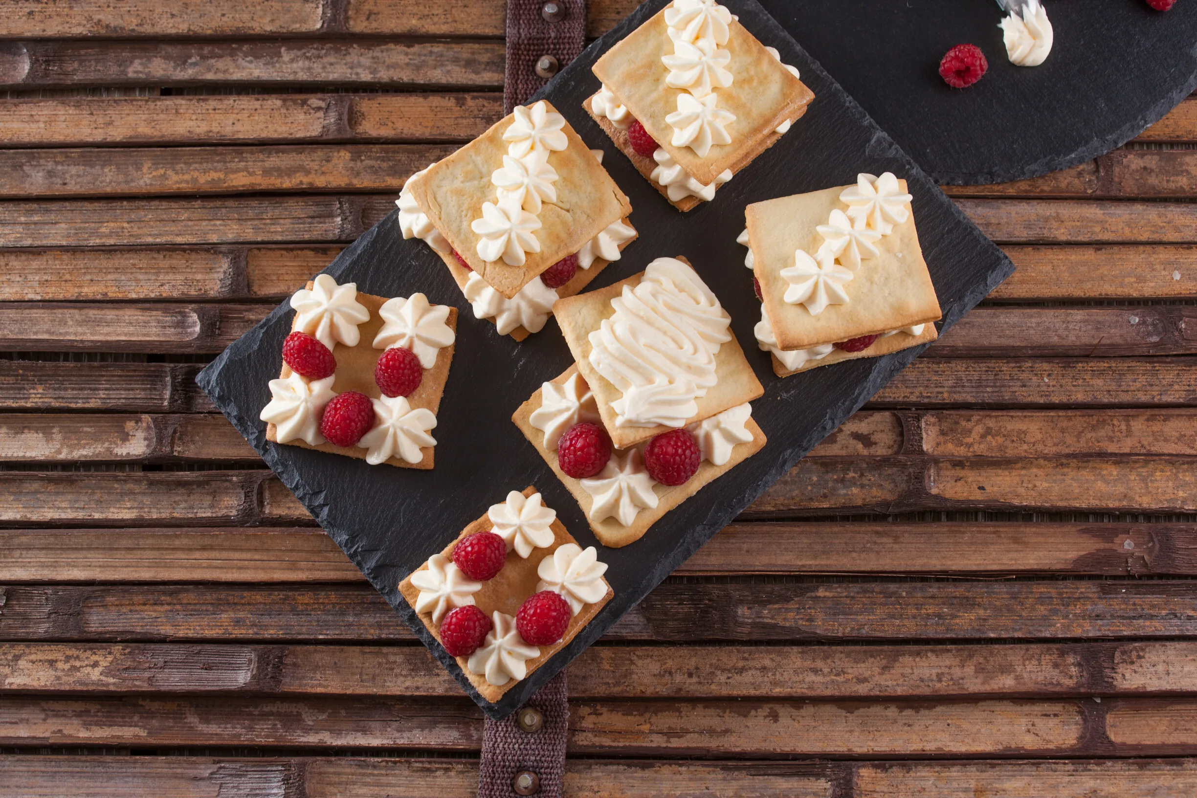 Bolachas de nata com creme de queijo