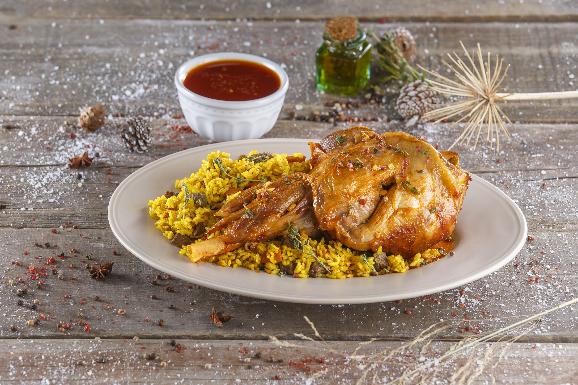 Perna de borrego com arroz de miúdos