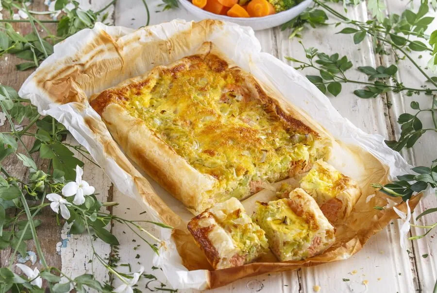 Tarte de salmão com legumes ao vapor