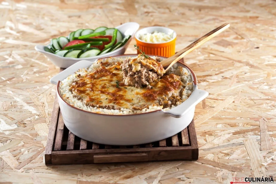 Tarte de arroz e carne