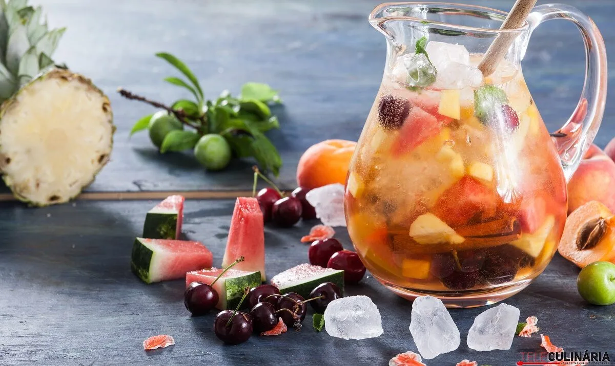 Sangria de fruta de verão