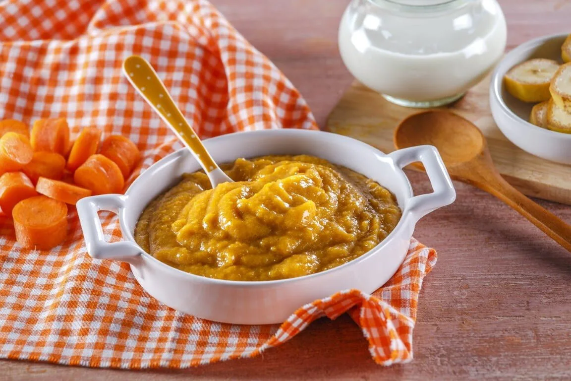 Puré de cenoura com banana (bebé a partir dos 5 meses)