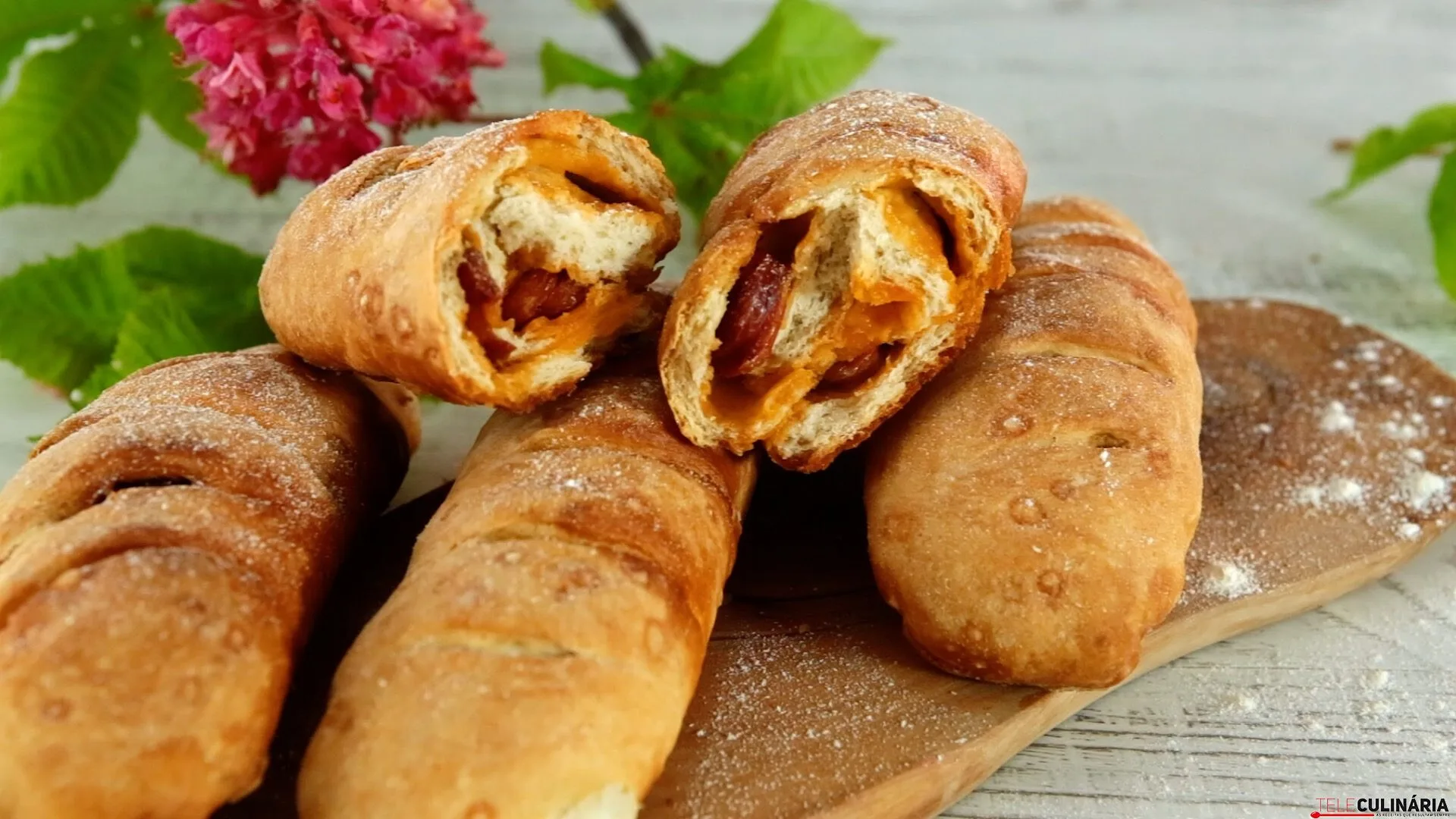 Pão com chouriço à portuguesa