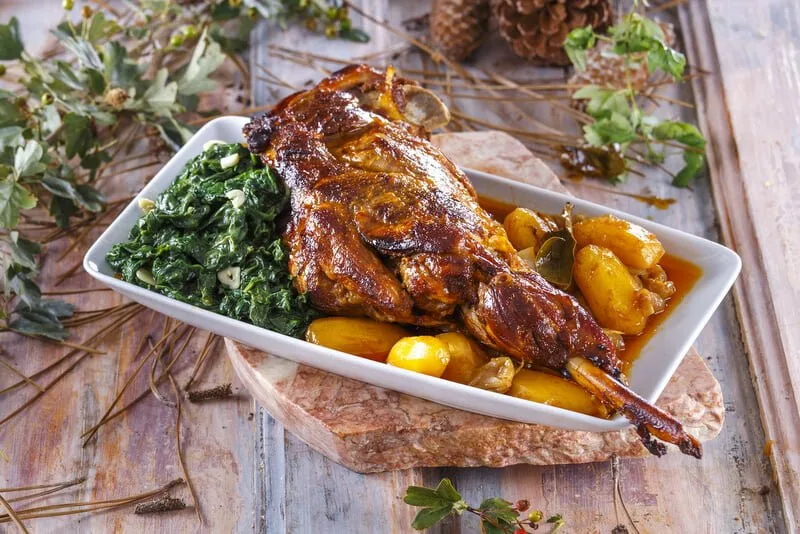 Borrego assado à padeiro